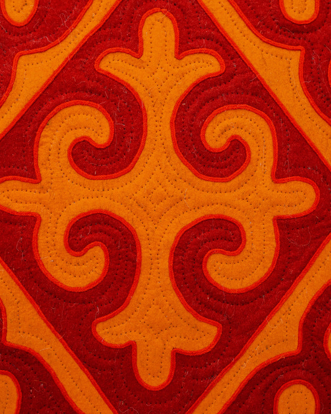 Zhalyn – Handmade Organic Shyrdak Wool Felt Rug (erd and yellow)
