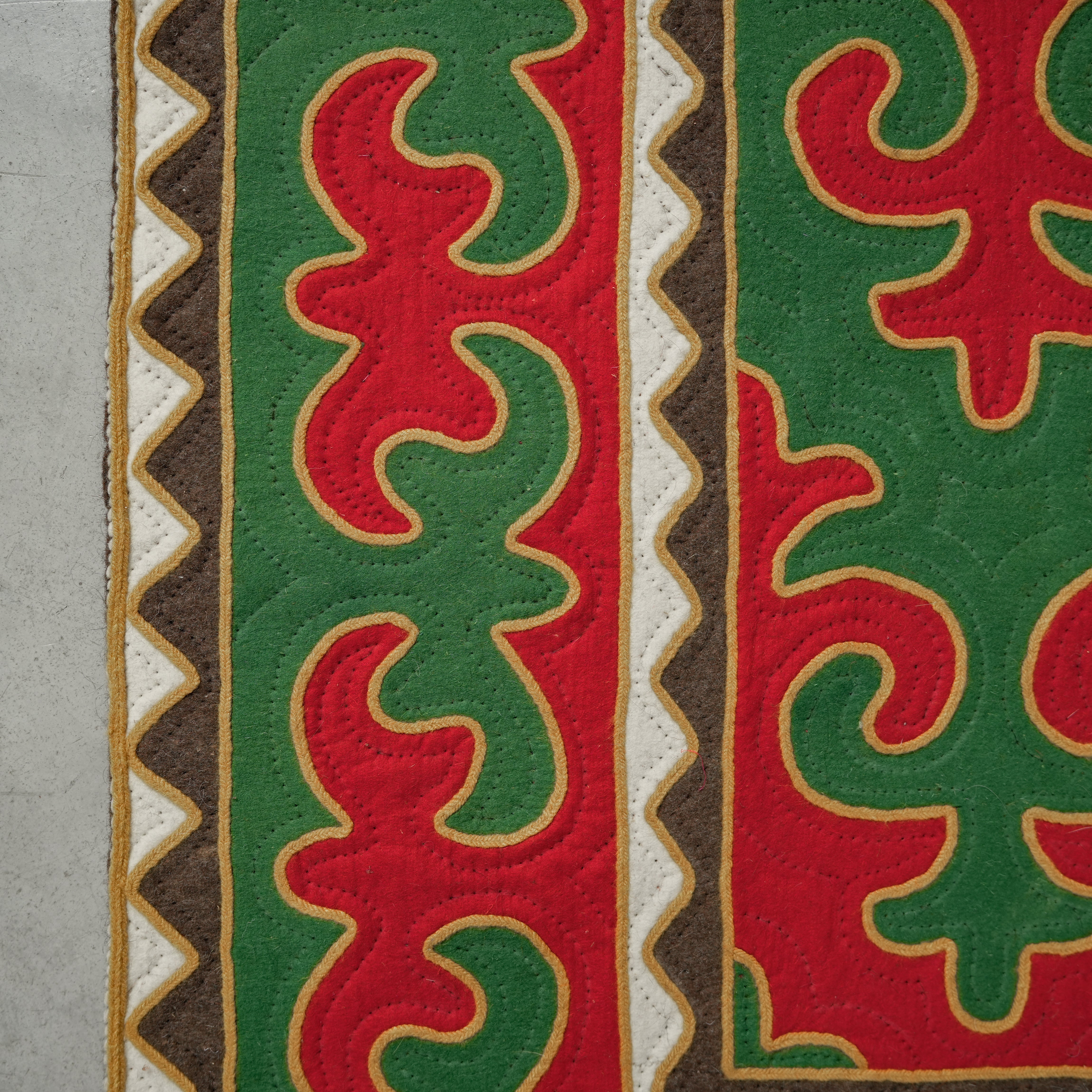 Can You Vacuum a Shyrdak Rug? How to Clean, Spot Clean & Wash Felt Rugs Safely