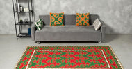 How to Style a Traditional Rug in a Modern Interior