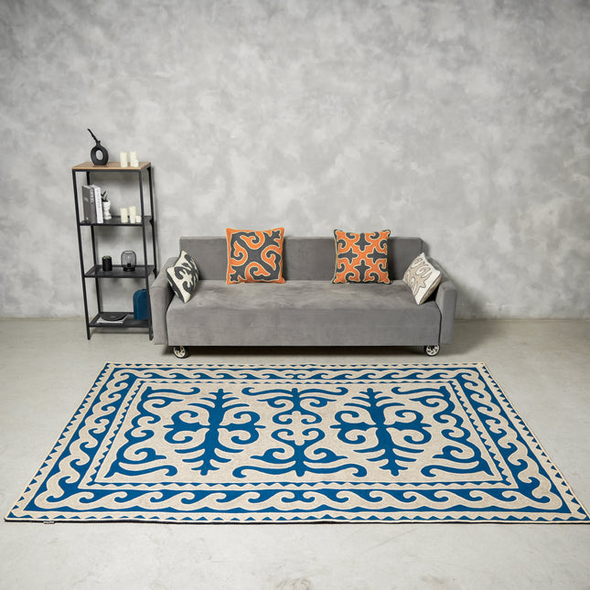 Bayra – Handmade Organic Shyrdak Wool Felt Rug (Beige and Blue)