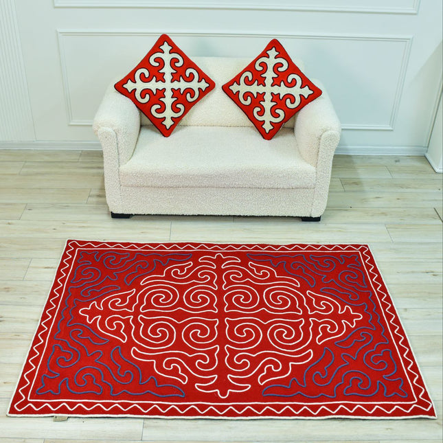 Shyrdamal – Handmade Organic Shyrdak Wool Felt Rug