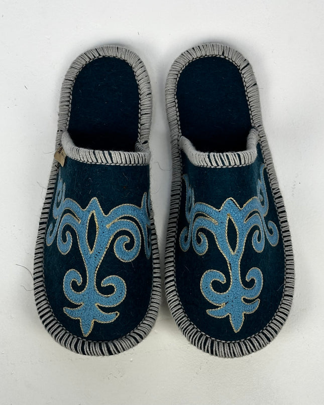Handmade Felt Wool Slippers