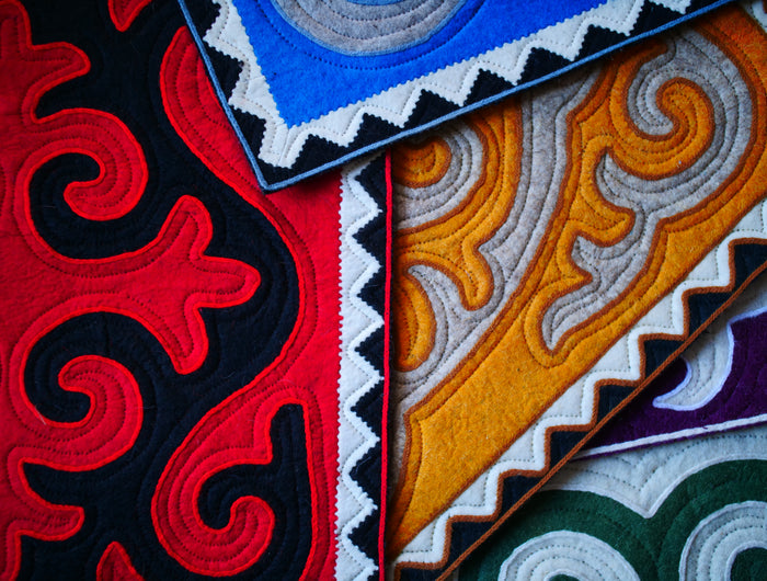 <h1>Custom felt shyrdaks and ethno-decor </h1><h1>for interior design projects</h1>