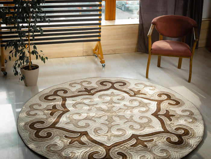 <h2>Handmade Woolen <br/>Felt Rugs & Accessories</h2>